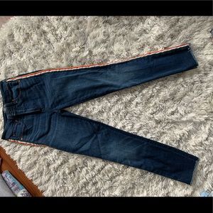 abercrombie skinny jeans!!